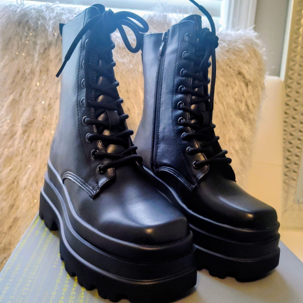 Sleek Black Lace-Up Combat Boots